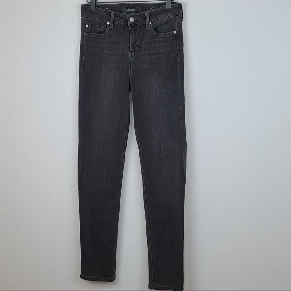 Liverpool Nwt The Straight Favorite Wash Size 6